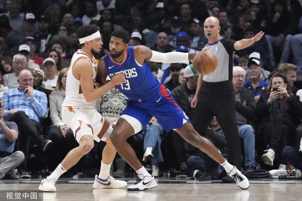 锋线群拥挤 锋线群拥挤